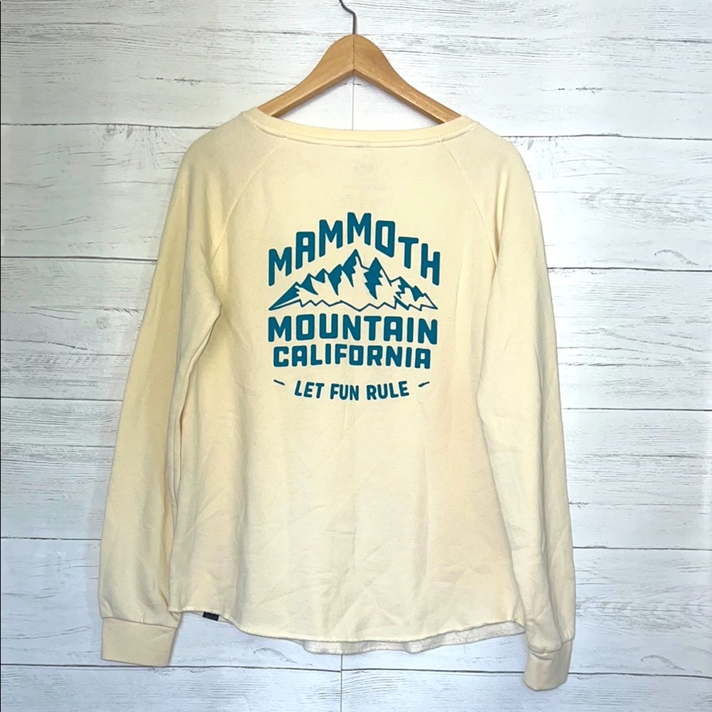 MAMMOTH MOUNTAIN MINARET CREWNECK NWTS